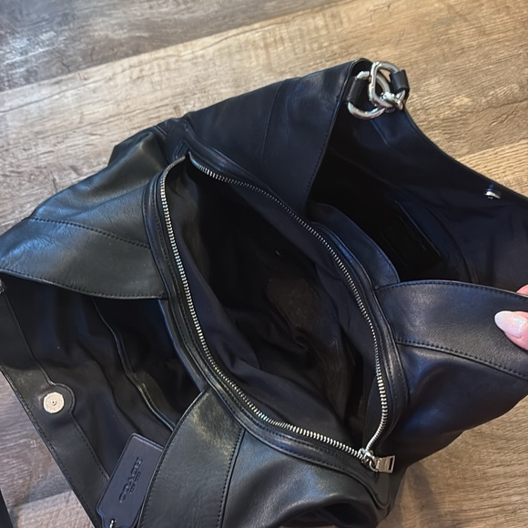 Coach Lexy shoulder Black and Brown Women's Bag - Picture 5 of 8